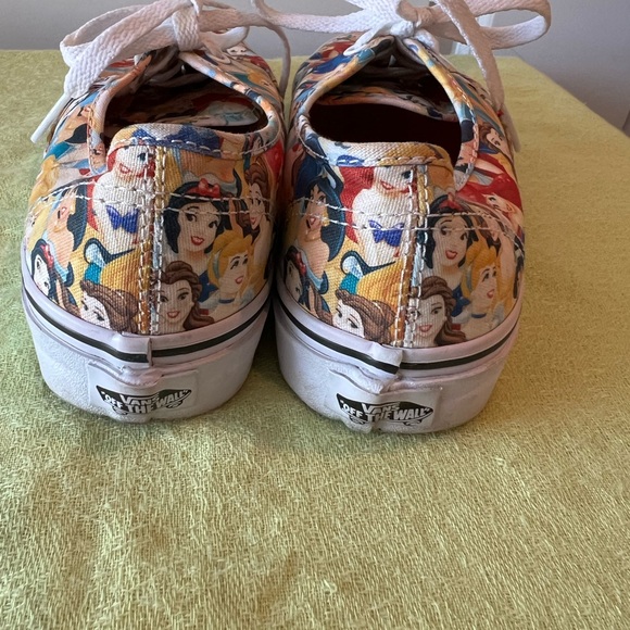 Disney Princess Vans Sneakers. Size 7.5 - Picture 8 of 11